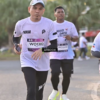 Runner Photo 7725226