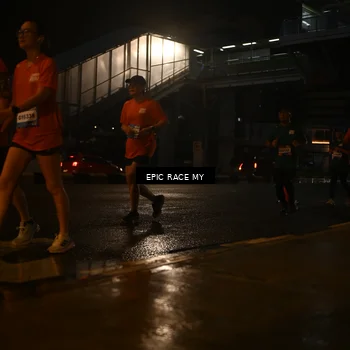 Runner Photo 7725272