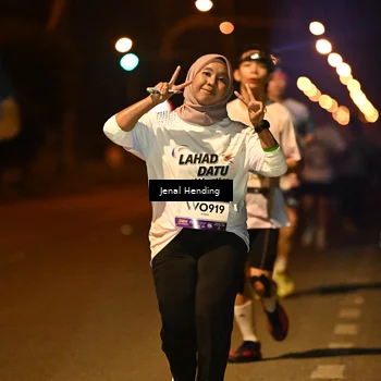 Runner Photo 7725278
