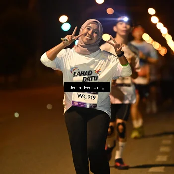 Runner Photo 7725292