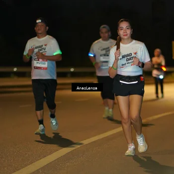 Runner Photo 7725298