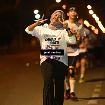 Runner Photo 7725303