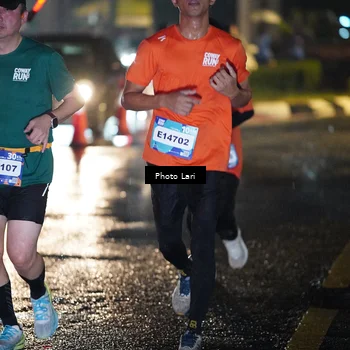 Runner Photo 7725313