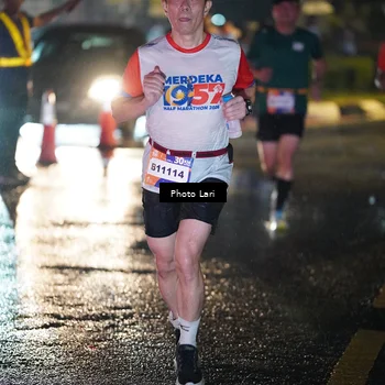 Runner Photo 7725315