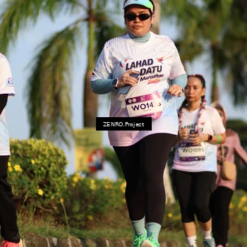 Runner Photo 7725327