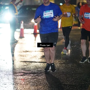 Runner Photo 7725330