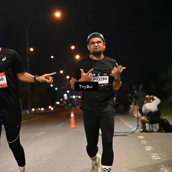 Runner Photo 7725345