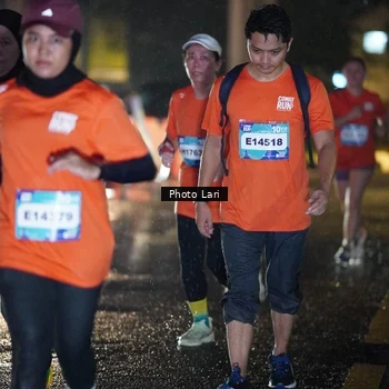 Runner Photo 7725368