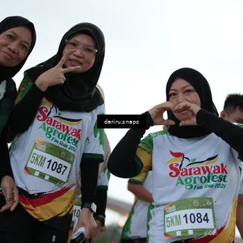 Runner Photo 7725391