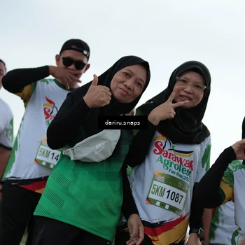 Runner Photo 7725392