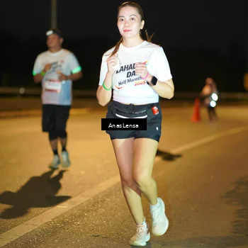 Runner Photo 7725393