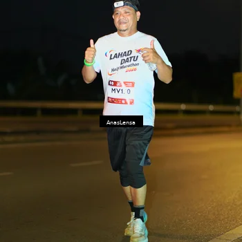 Runner Photo 7725419