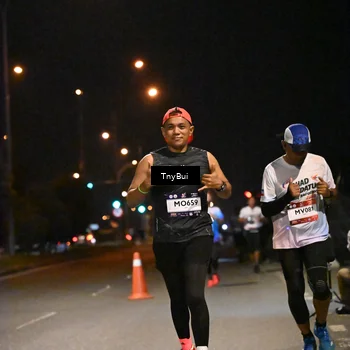 Runner Photo 7725422