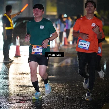 Runner Photo 7725459