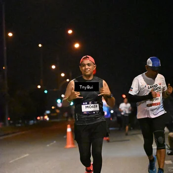 Runner Photo 7725464