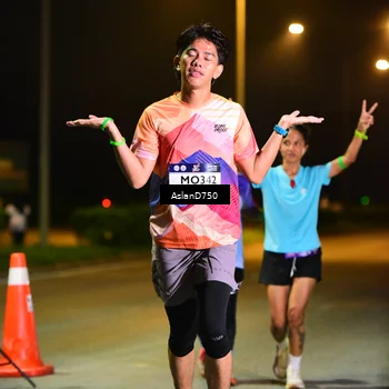 Runner Photo 7725469