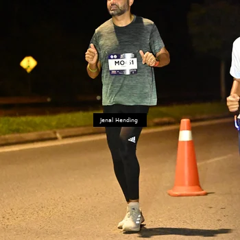 Runner Photo 7725491