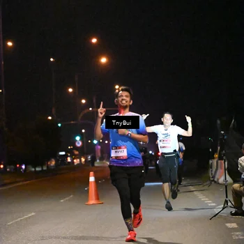 Runner Photo 7725497