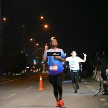 Runner Photo 7725509