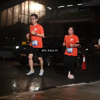 Runner Photo 7725512