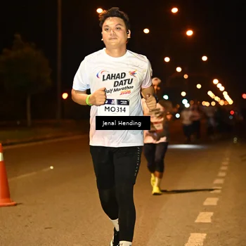 Runner Photo 7725520