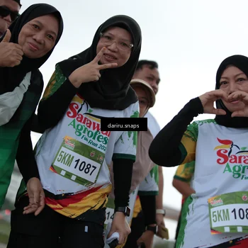 Runner Photo 7725530