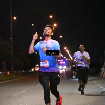 Runner Photo 7725533