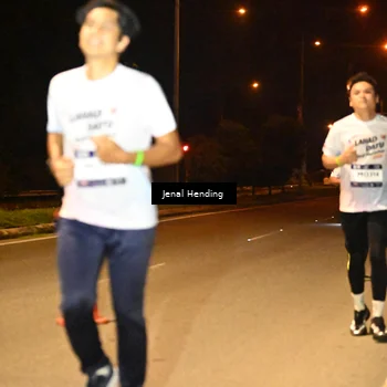 Runner Photo 7725538