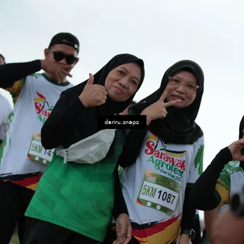 Runner Photo 7725542