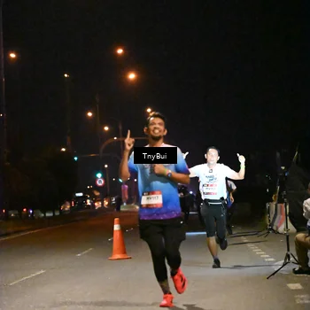 Runner Photo 7725544