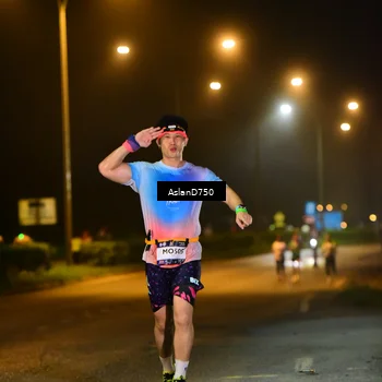 Runner Photo 7725550