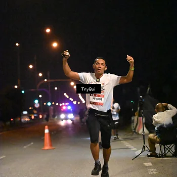 Runner Photo 7725556