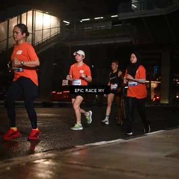 Runner Photo 7725584