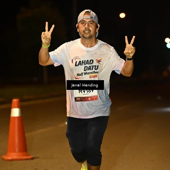 Runner Photo 7725592
