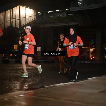 Runner Photo 7725609