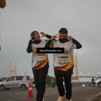 Runner Photo 7725617