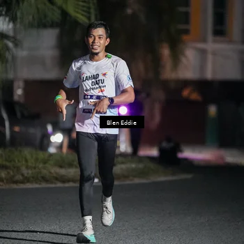 Runner Photo 7725664