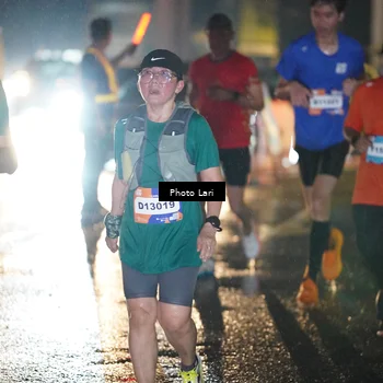 Runner Photo 7725671