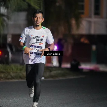 Runner Photo 7725676