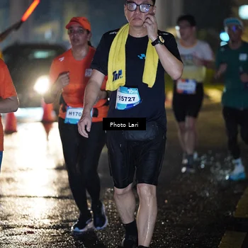 Runner Photo 7725677