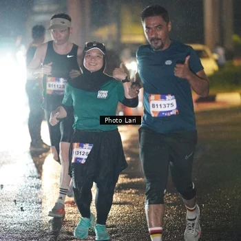 Runner Photo 7725698