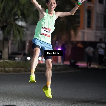 Runner Photo 7725699