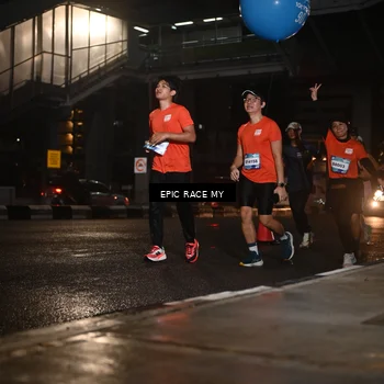 Runner Photo 7725710