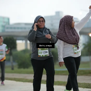 Runner Photo 7725712