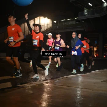 Runner Photo 7725717