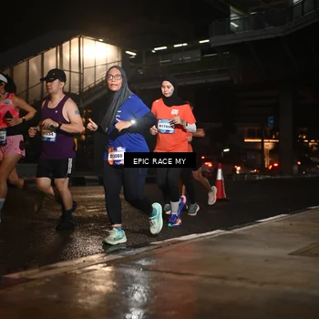 Runner Photo 7725738