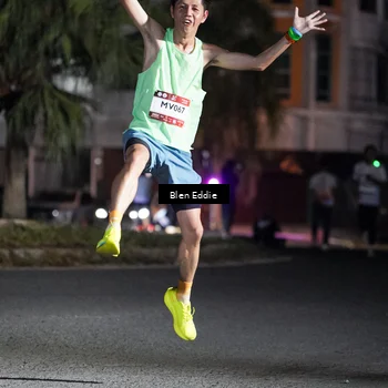 Runner Photo 7725740