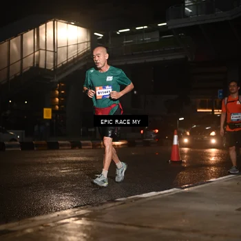 Runner Photo 7725768