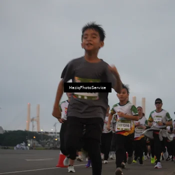 Runner Photo 7725773