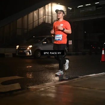 Runner Photo 7725785